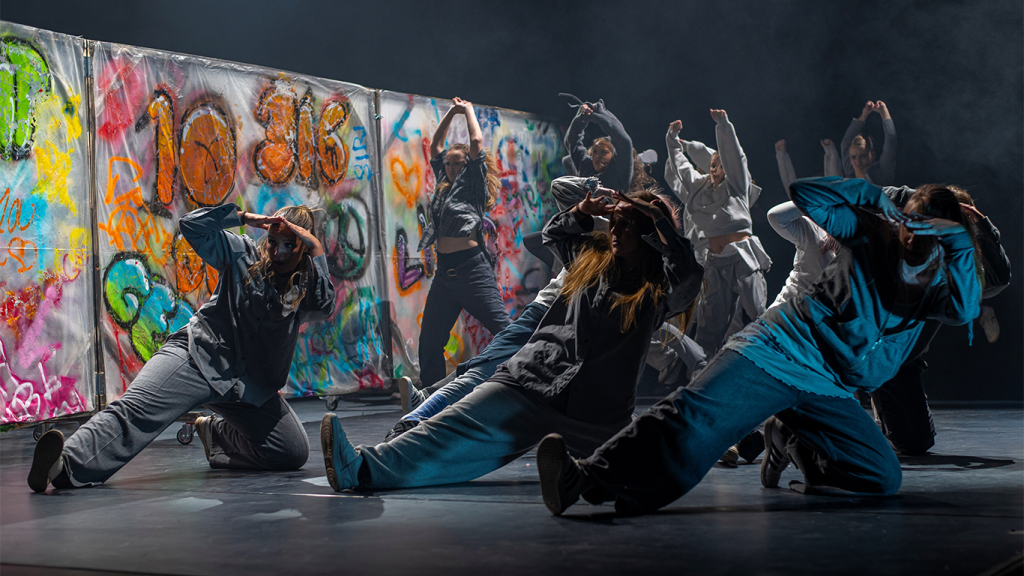 Artistique Dance & Perform